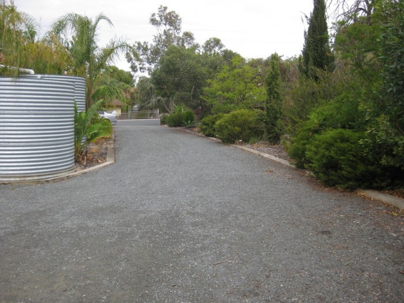 13 Adelaide Road, Palmer SA 5237