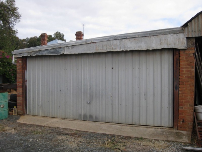 13 Adelaide Road, Palmer SA 5237