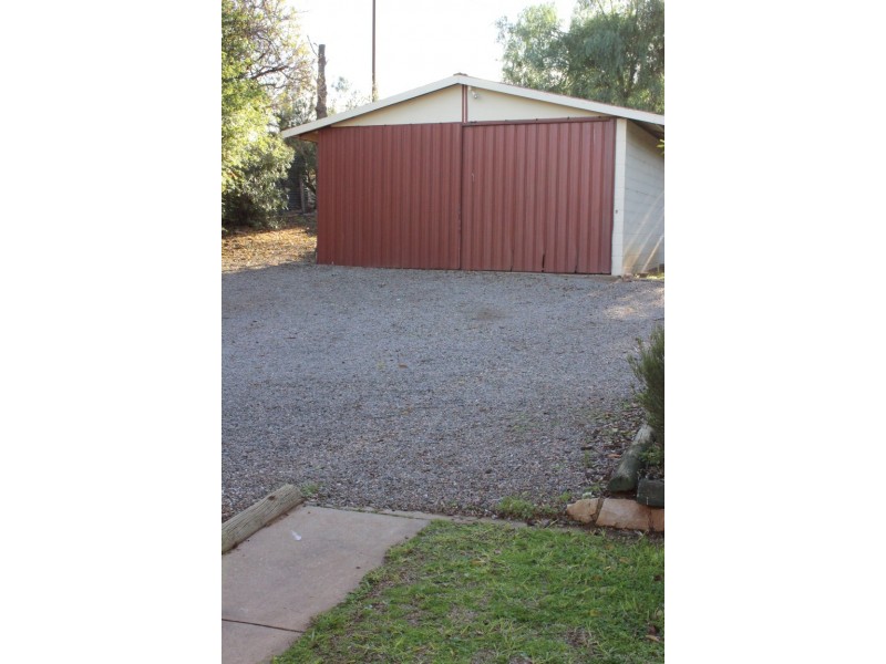 11 Busch Street, Mannum SA 5238