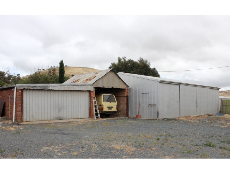 13 Adelaide Road, Palmer SA 5237