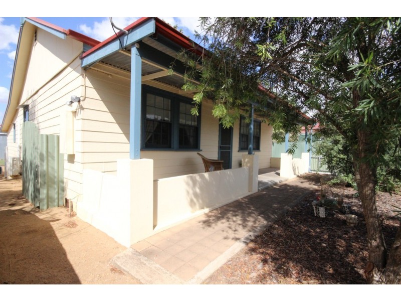 3 Queen Mary Street, Mannum SA 5238