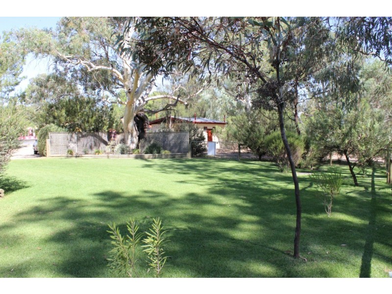 1 Sprinkler Drive, Walker Flat SA 5238