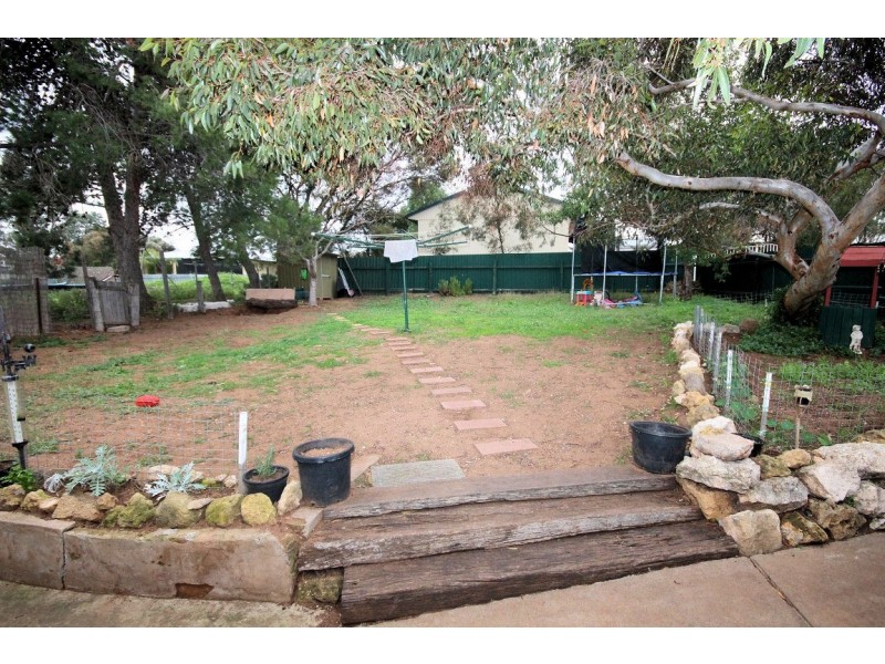 14 Arnold Street, Mannum SA 5238