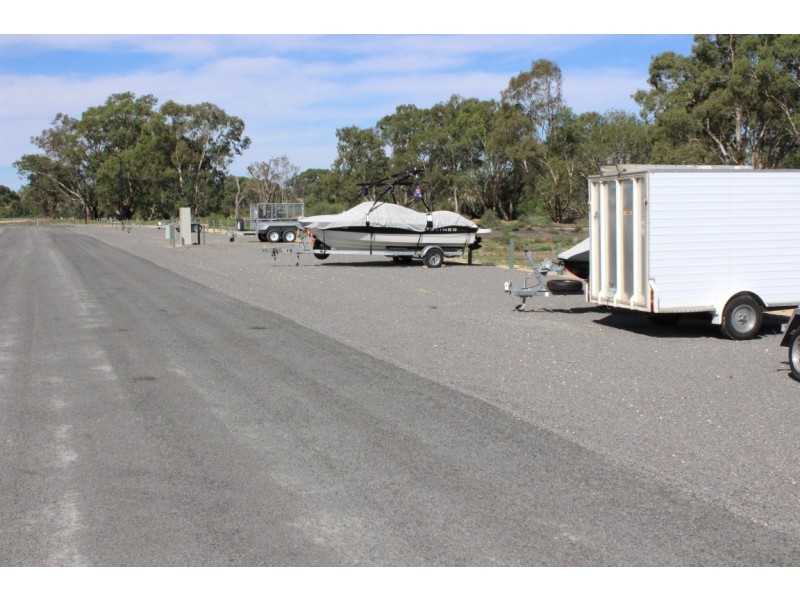 Berth No. 122 (Lot 126) Pelican Drive, Mannum Waters Marina, Mannum SA 5238