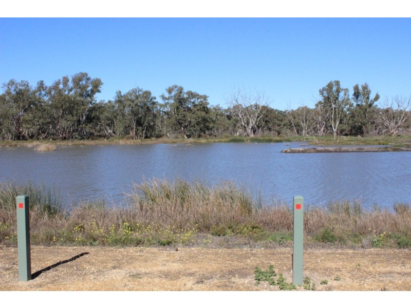 Berth No. 122 (Lot 126) Pelican Drive, Mannum Waters Marina, Mannum SA 5238