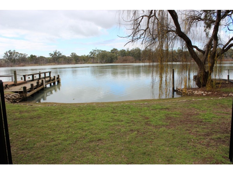 76 River Lane, Mannum SA 5238