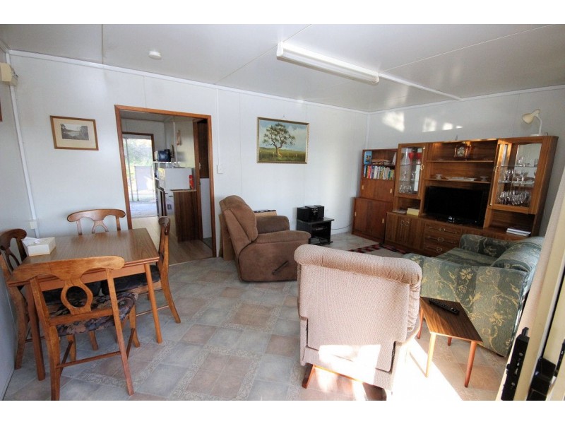Site 314 Grulunga Caravan Park, YOUNGHUSBAND via, Mannum SA 5238