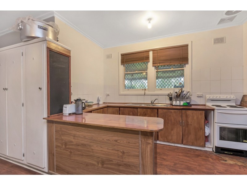 6 Griffiths Street, Elizabeth South SA 5112