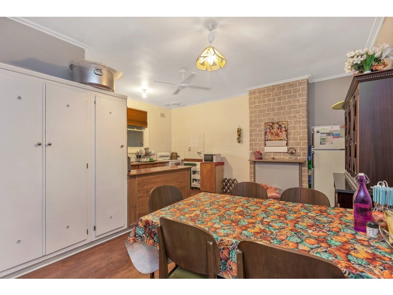 6 Griffiths Street, Elizabeth South SA 5112