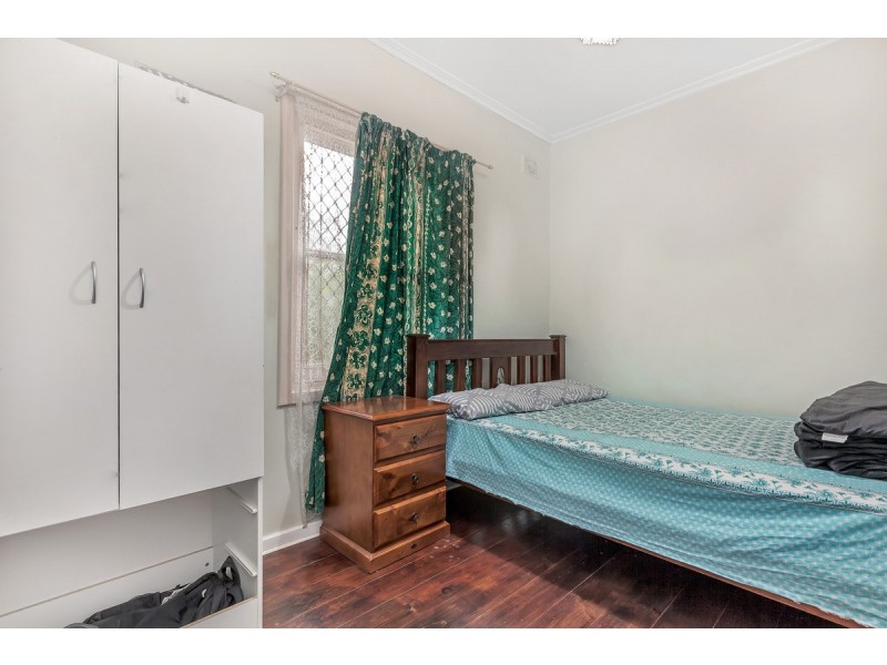 6 Griffiths Street, Elizabeth South SA 5112