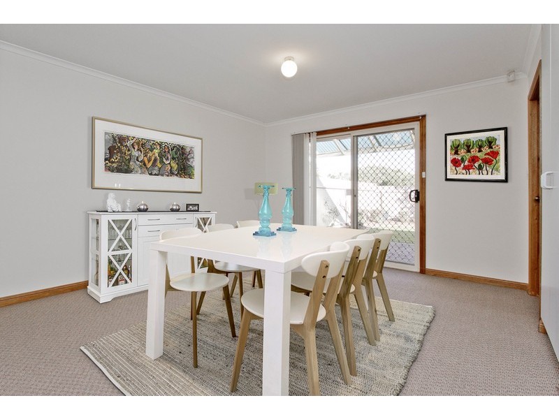 1a Petersens Parade, Salisbury Downs SA 5108