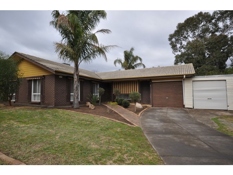 4 Weathers Street, Elizabeth East SA 5112