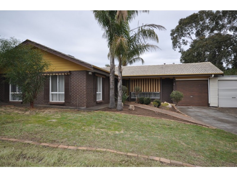 4 Weathers Street, Elizabeth East SA 5112