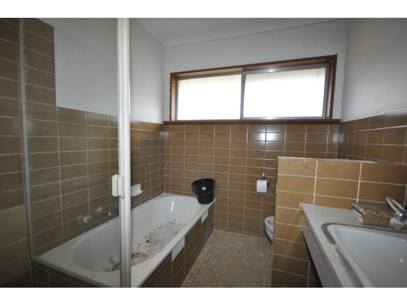 43 Hawker Crescent, Elizabeth East SA 5112