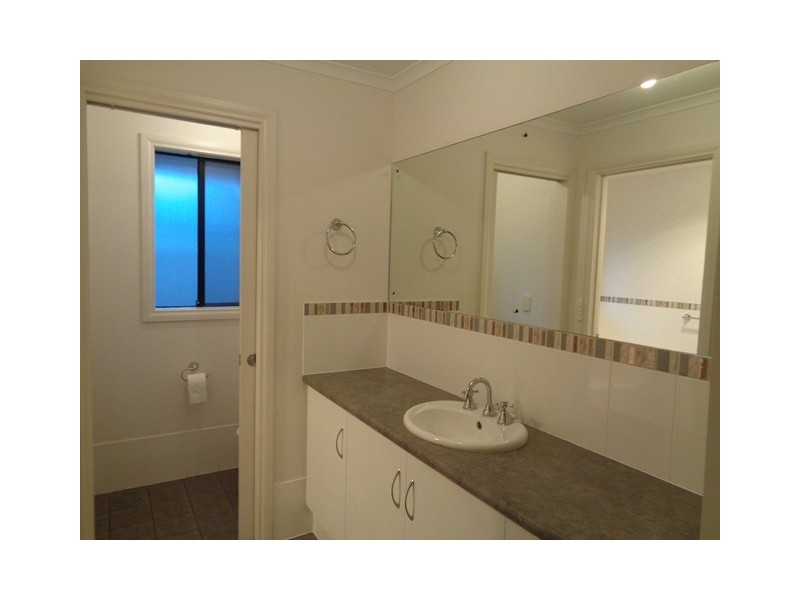 17 Napoleon Court, Paralowie SA 5108