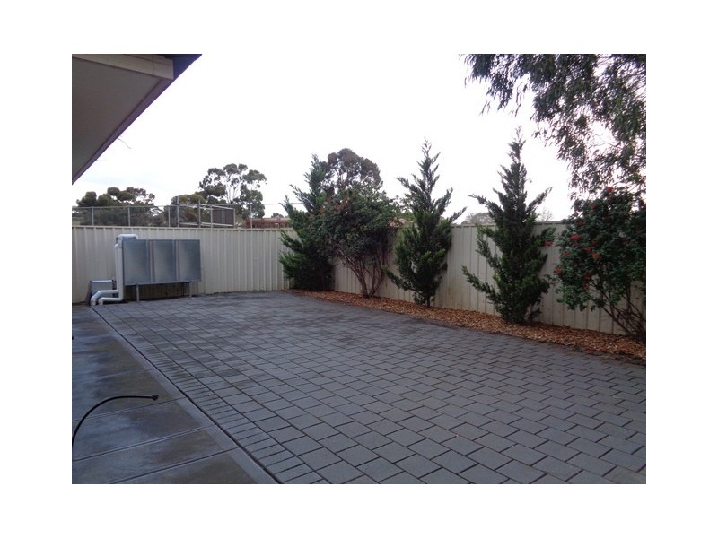 17 Napoleon Court, Paralowie SA 5108