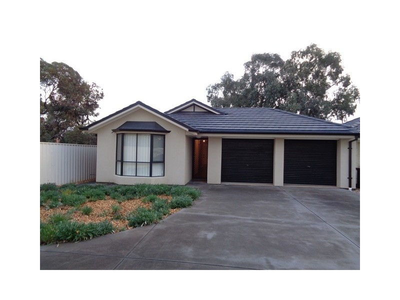 17 Napoleon Court, Paralowie SA 5108
