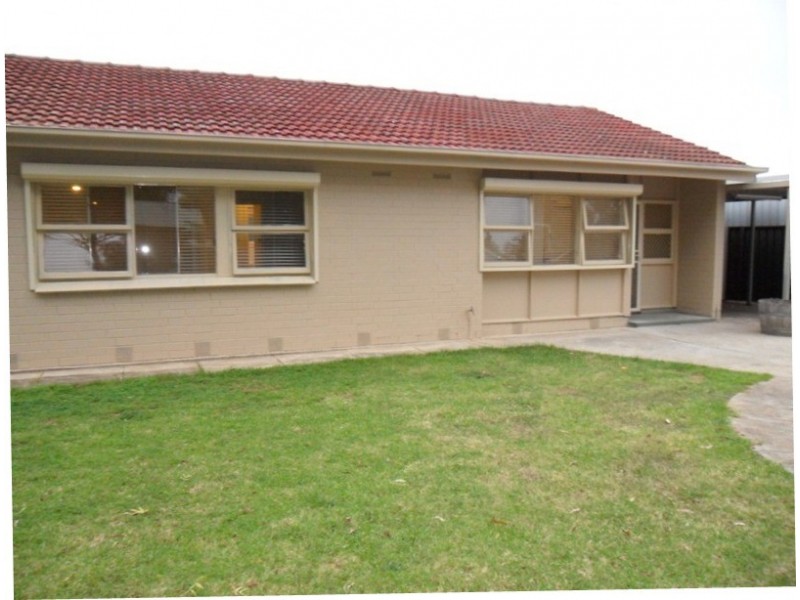 23 Caruso Crescent, Brahma Lodge SA 5109