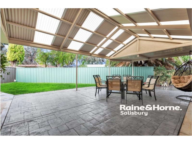 15 Carnation Court, Parafield Gardens SA 5107