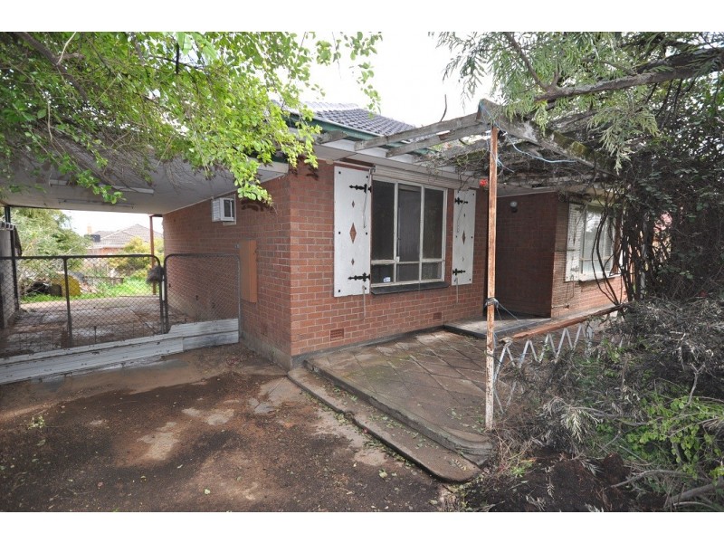 4 Robert Road, Hillbank SA 5112