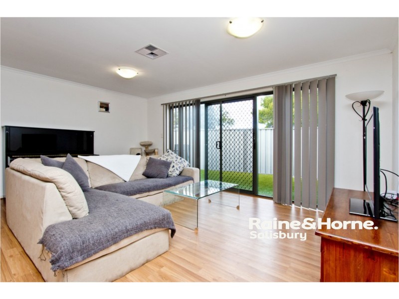 1/11 Blackburn Road, Elizabeth East SA 5112