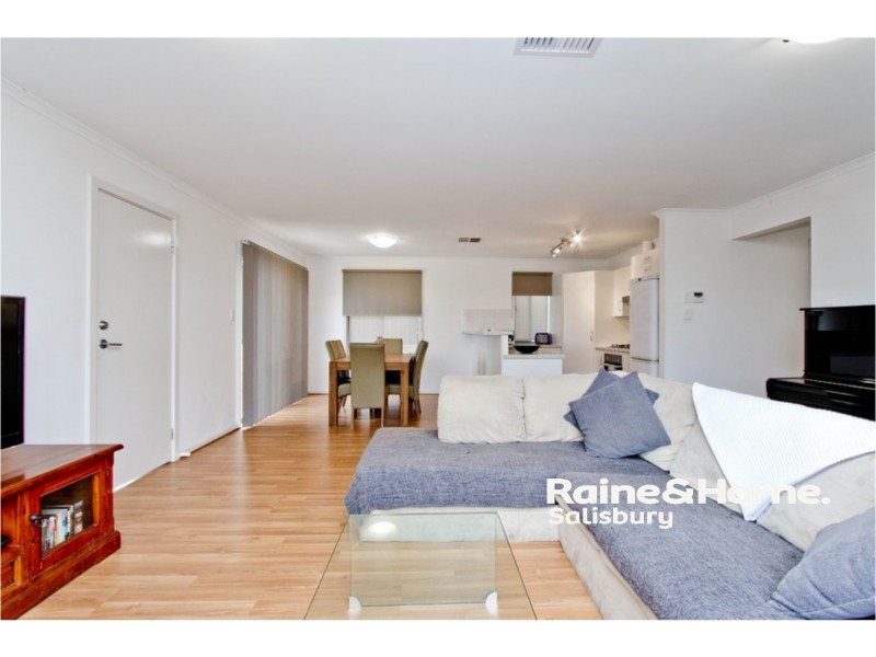 1/11 Blackburn Road, Elizabeth East SA 5112