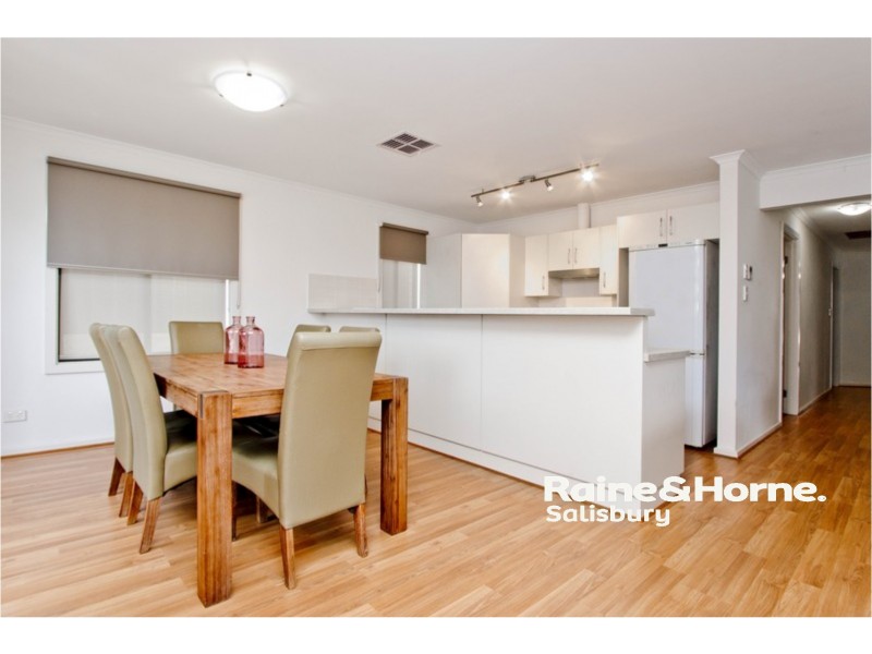 1/11 Blackburn Road, Elizabeth East SA 5112