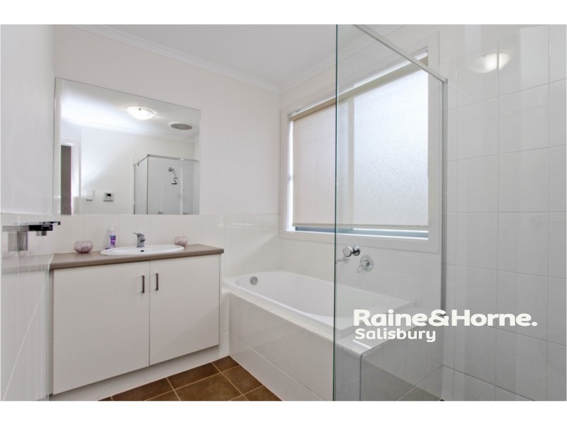 1/11 Blackburn Road, Elizabeth East SA 5112