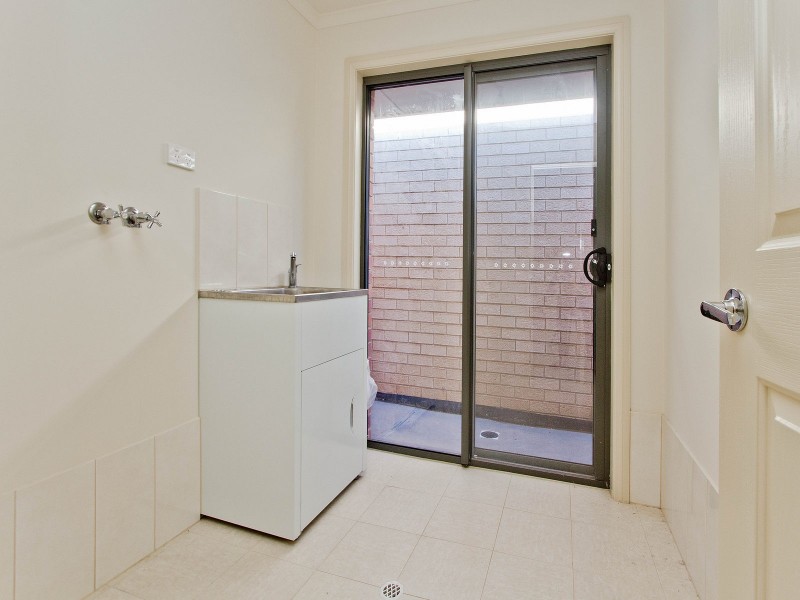 7 Scarlet Avenue, Munno Para SA 5115