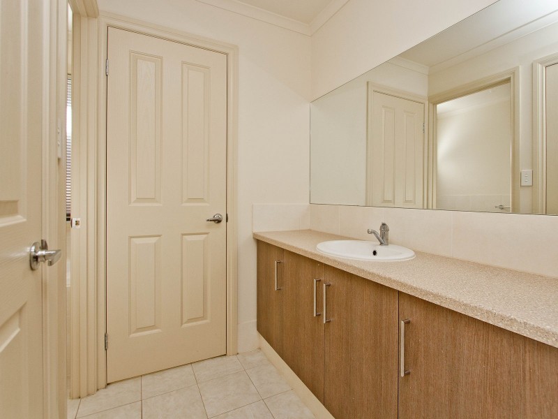 7 Scarlet Avenue, Munno Para SA 5115