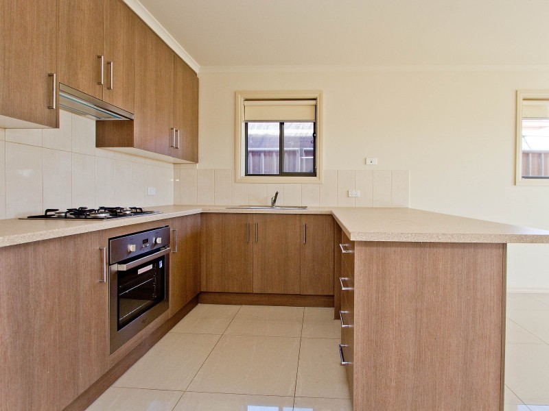7 Scarlet Avenue, Munno Para SA 5115