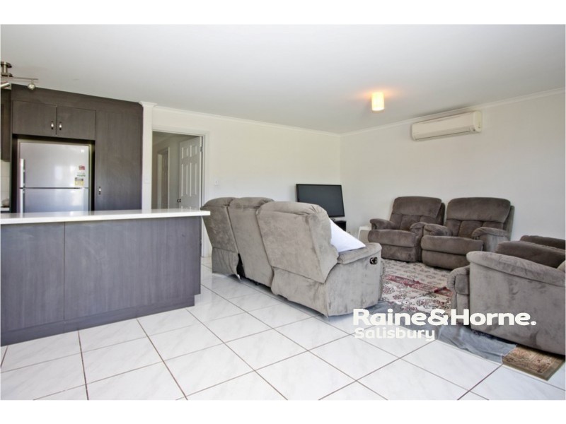 5 Vitorio Road, Munno Para West SA 5115