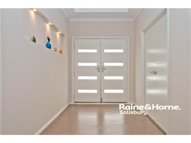 11 Maria Street, Salisbury Downs SA 5108