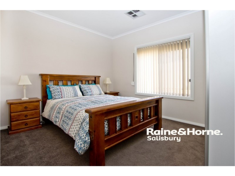 11 Maria Street, Salisbury Downs SA 5108