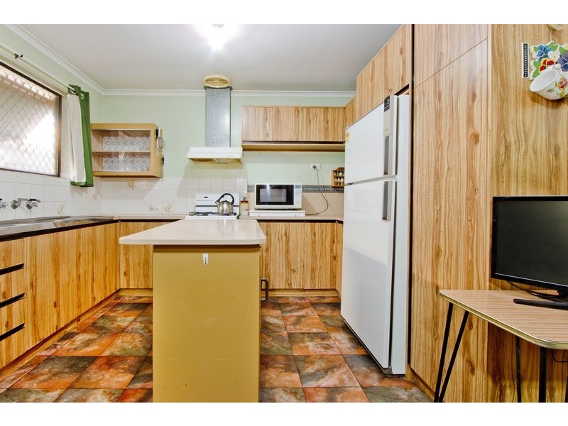 412 Whites Rd, Parafield Gardens SA 5107