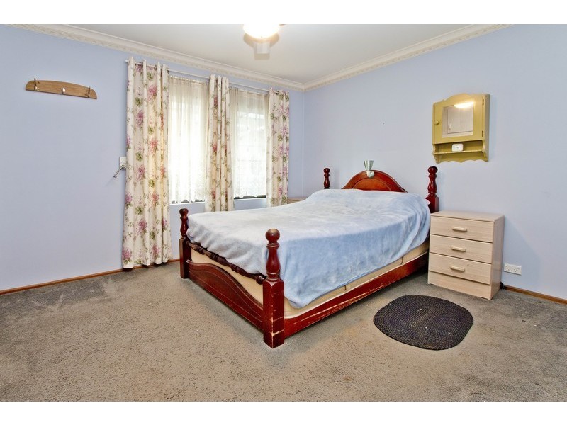 412 Whites Rd, Parafield Gardens SA 5107