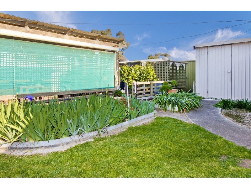 412 Whites Rd, Parafield Gardens SA 5107