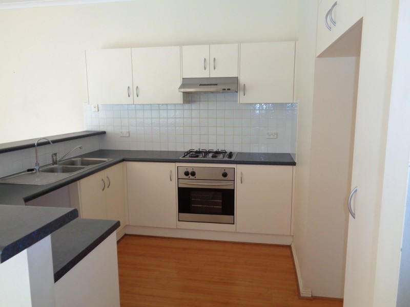 15 Maple Circuit, Mawson Lakes SA 5095