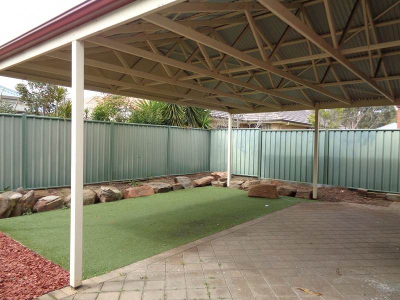 15 Maple Circuit, Mawson Lakes SA 5095