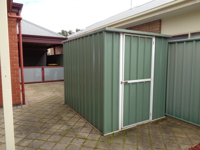 15 Maple Circuit, Mawson Lakes SA 5095