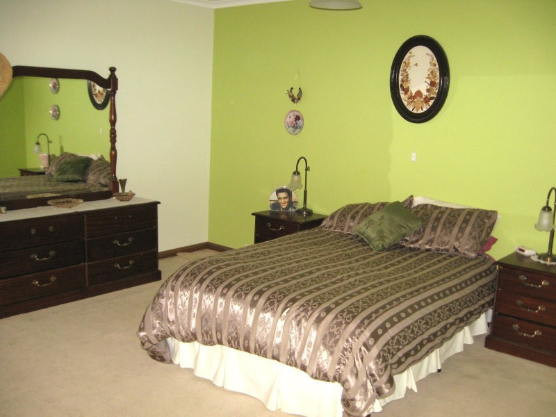11 President Avenue, Andrews Farm SA 5114