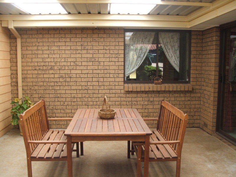 11 President Avenue, Andrews Farm SA 5114
