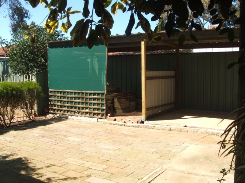 11 President Avenue, Andrews Farm SA 5114