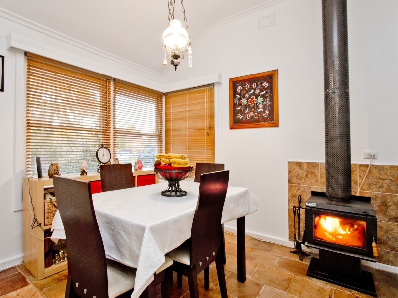 18 Hibiscus Street, Elizabeth Vale SA 5112