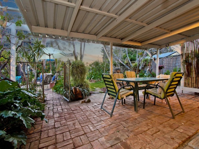 18 Hibiscus Street, Elizabeth Vale SA 5112