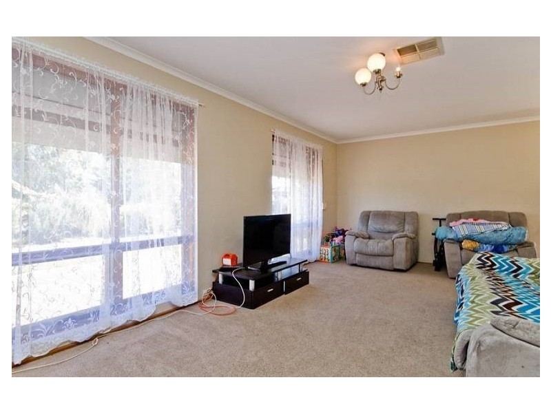 1 Chard Court, Parafield Gardens SA 5107