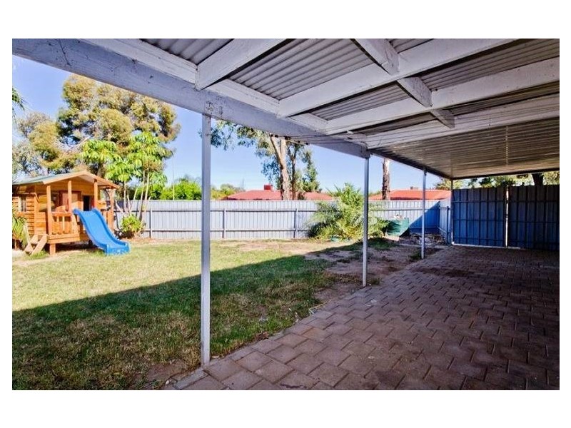 1 Chard Court, Parafield Gardens SA 5107