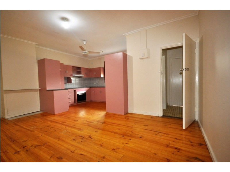 20 Rushall Crescent, Elizabeth Vale SA 5112