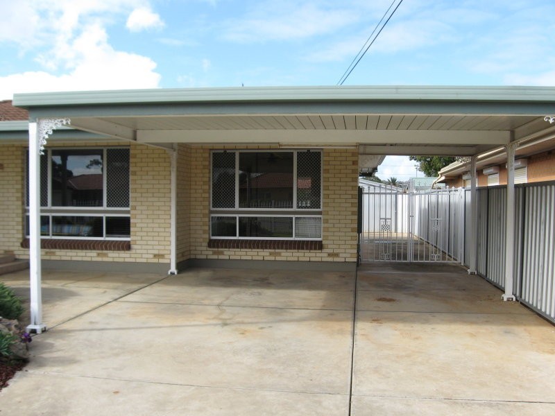 12 Taunton Avenue, Salisbury SA 5108