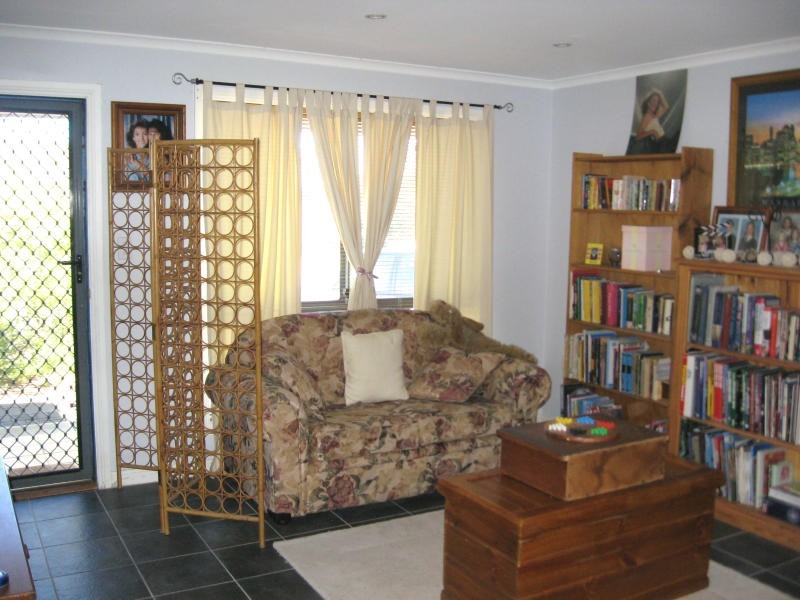 42 Parkway Circuit, Parafield Gardens SA 5107